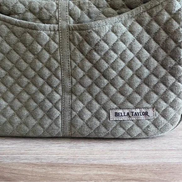 Bella Taylor Gray Quilted Shoulder Bag - Picture 2 of 8